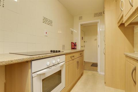 2 bedroom flat for sale, Norfolk Avenue, Nottingham NG9