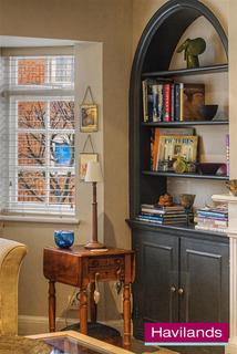 2 bedroom house for sale, Wilson Street, London