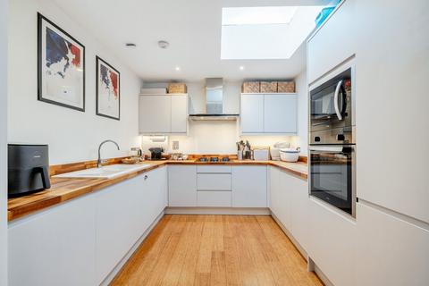 undefined, Maple Road, London SE20