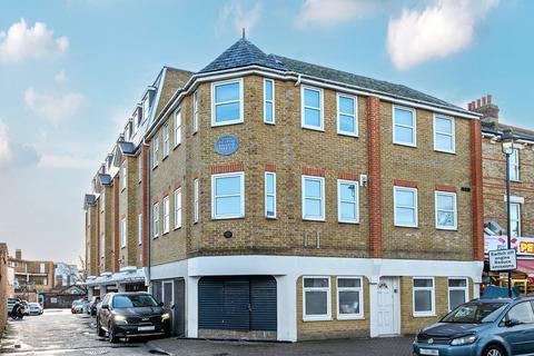undefined, Maple Road, London SE20