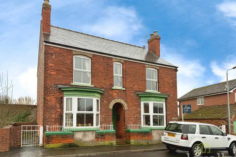 3 bedroom detached house for sale, Newbigg, Westwoodside DN9