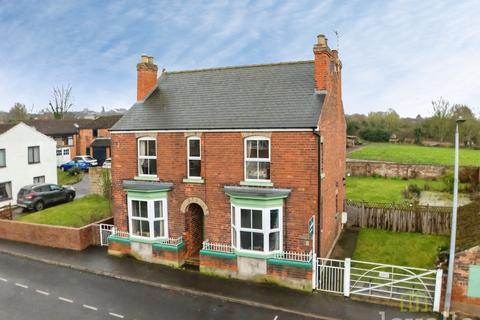 3 bedroom detached house for sale, Newbigg, Westwoodside DN9