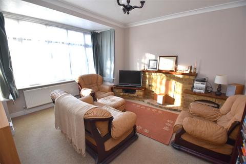 2 bedroom semi-detached bungalow for sale, Dalys Road, Rochford