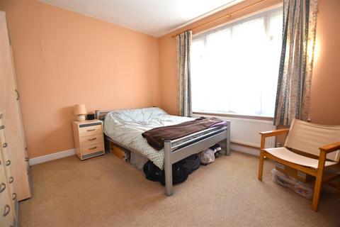 2 bedroom semi-detached bungalow for sale, Dalys Road, Rochford
