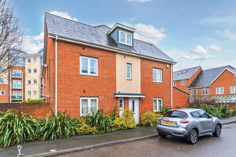 undefined, Goodworth Road, Surrey RH1