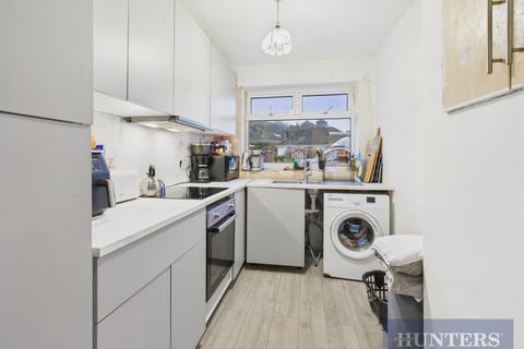 2 bedroom semi-detached bungalow for sale, Sea View Drive, Scarborough