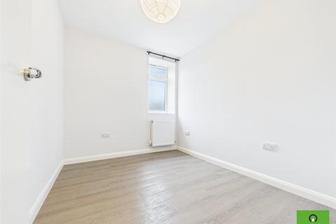 undefined, York Road, Essex SS1