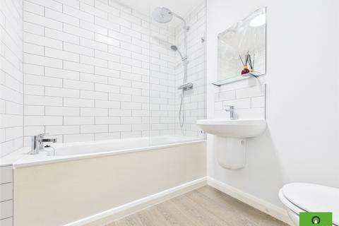 undefined, York Road, Essex SS1