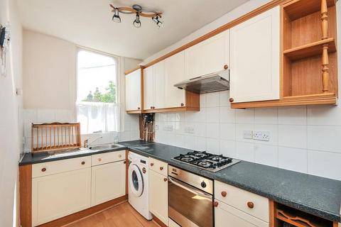 2 bedroom flat to rent, Algernon Road, Lewisham, SE13