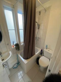 undefined, 2 Wolverton Gardens, London, W6
