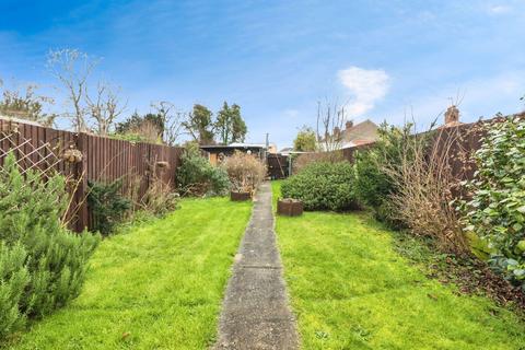 3 bedroom end of terrace house for sale, St. Margarets Road, Lowestoft NR32