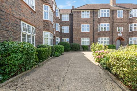 2 bedroom flat for sale, Grove Crescent, Kingston Upon Thames, Surrey, KT1