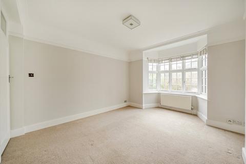 2 bedroom flat for sale, Grove Crescent, Kingston Upon Thames, Surrey, KT1
