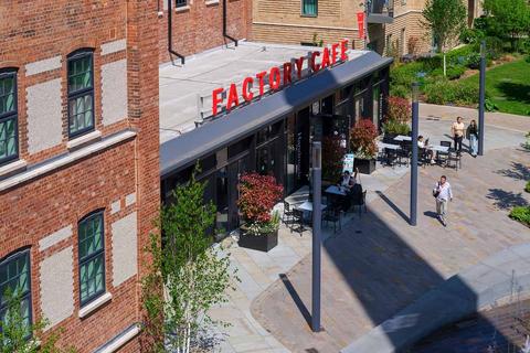 2 bedroom apartment for sale, Stoke Gardens, Slough SL1