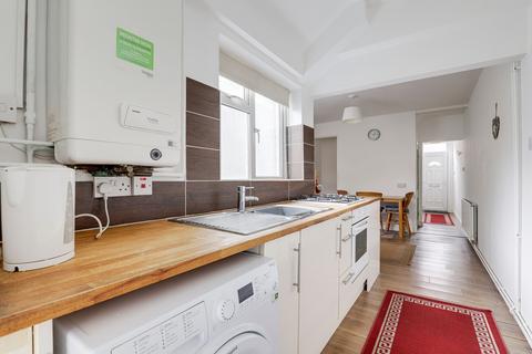 2 bedroom terraced house for sale, Rossington Road, Nottingham NG2