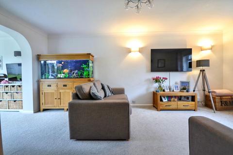 undefined, Blenheim Drive, Bredon, Tewkesbury, Gloucestershire