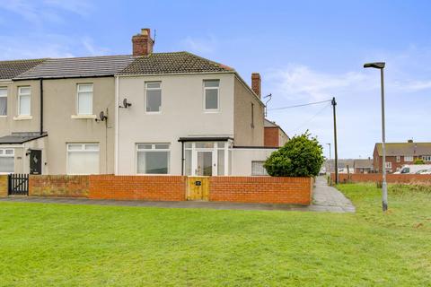 3 bedroom end of terrace house for sale, East Sea View, Newbiggin-by-the-sea NE64