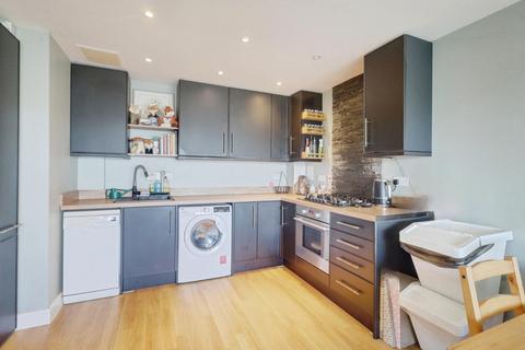 2 bedroom apartment for sale, Bircham Road, Southend-on-sea, SS2