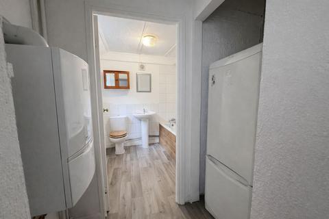 undefined, Kitchener Road, High Wycombe