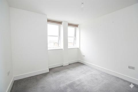 undefined, Mercury Gardens, Romford RM1