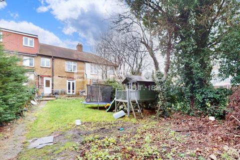 undefined, Princes Avenue, Greenford, UB6