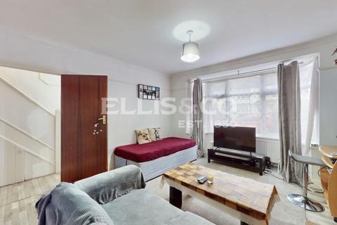undefined, Princes Avenue, Greenford, UB6