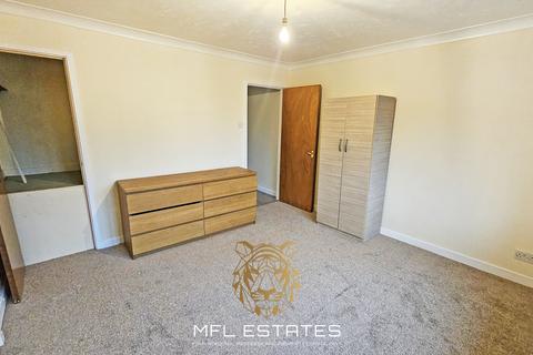 2 bedroom terraced house for sale, Saffron Close, Croydon CR0