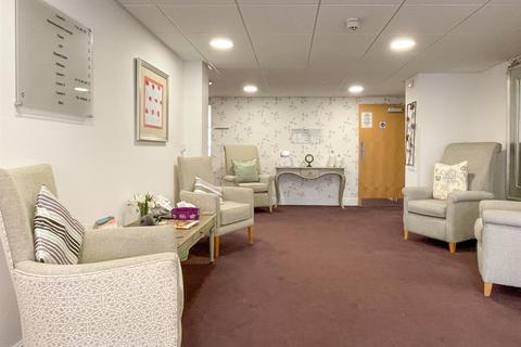 undefined, Wolsey Court, Leicester