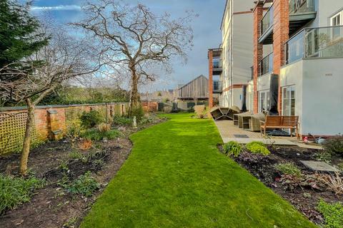 1 bedroom apartment for sale, Wolsey Court, Leicester
