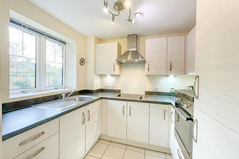 1 bedroom apartment for sale, Wolsey Court, Leicester