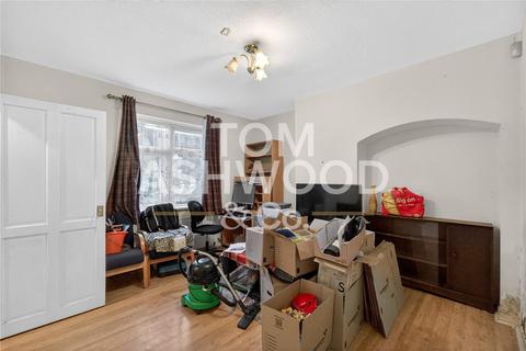 3 bedroom end of terrace house for sale, Margery Road, Dagenham, RM8