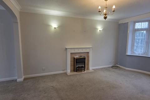 3 bedroom terraced house to rent, Henbury Close, Torquay TQ1