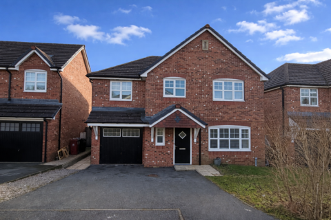 4 bedroom detached house for sale, Meadow Close, Longridge PR3