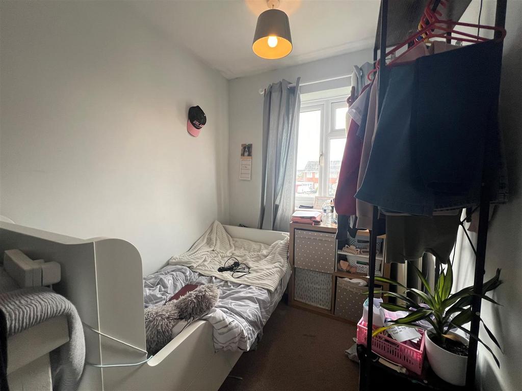 Bedroom 3.jpg