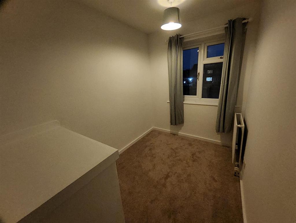 Bedroom 3.jpg