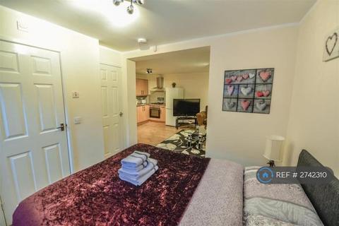 undefined, St. Cuthberts Road, Gateshead, NE8