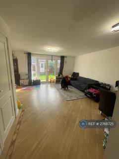 3 bedroom end of terrace house to rent, George Palmer Close, Reading, RG2