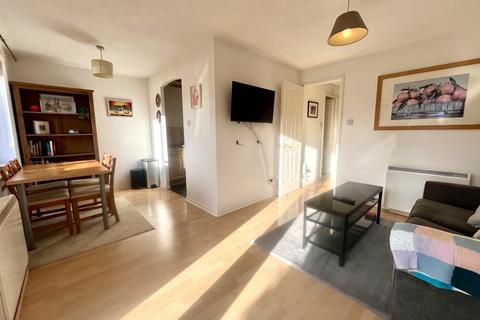 2 bedroom flat for sale, Velour Close, Salford, M3 6AP