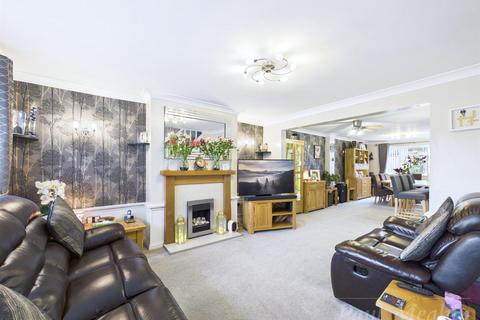 undefined, Walton Green, New Addington, Croydon