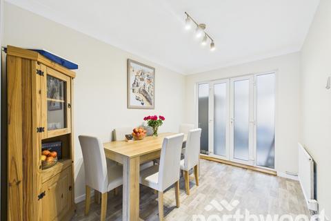 3 bedroom semi-detached house for sale, Grasslands, Singleton, Ashford, TN23