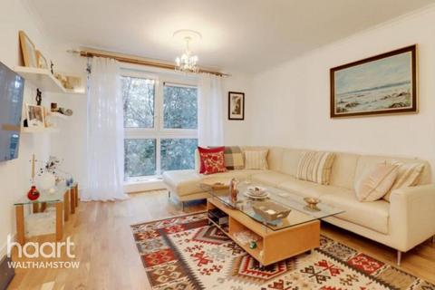 1 bedroom apartment to rent, Hungerdown, London