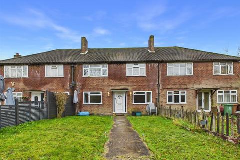 2 bedroom maisonette for sale, Grove Lane, Coulsdon CR5