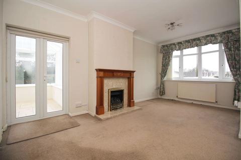 3 bedroom bungalow to rent, Fairview Close, Pontyclun CF72 9EQ