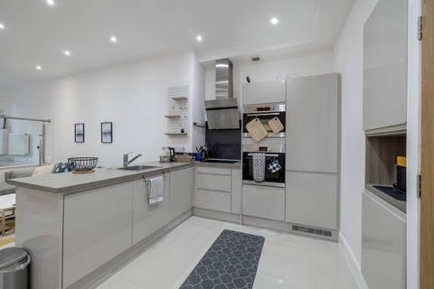1 bedroom flat for sale, 33 Polwarth Crescent, Polwarth, Edinburgh, EH11 1HR