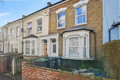 2 bedroom flat for sale, Beaconsfield Road, London