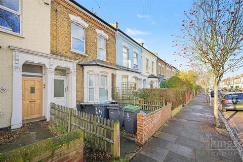 2 bedroom flat for sale, Beaconsfield Road, London