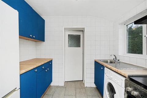2 bedroom flat for sale, Beaconsfield Road, London