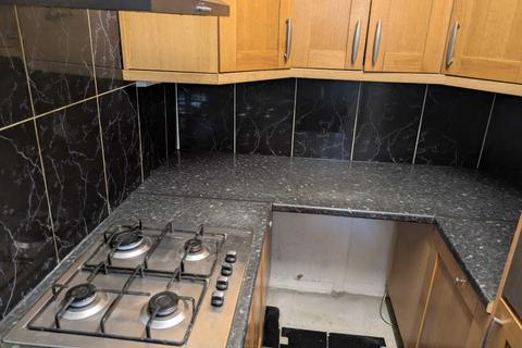 undefined, Croydon CR0