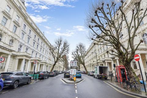 2 bedroom apartment for sale, Inverness Terrace, London, W2