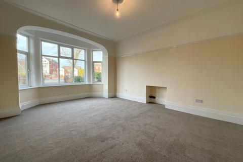 5 bedroom semi-detached house for sale, Roe Lane, Southport PR9
